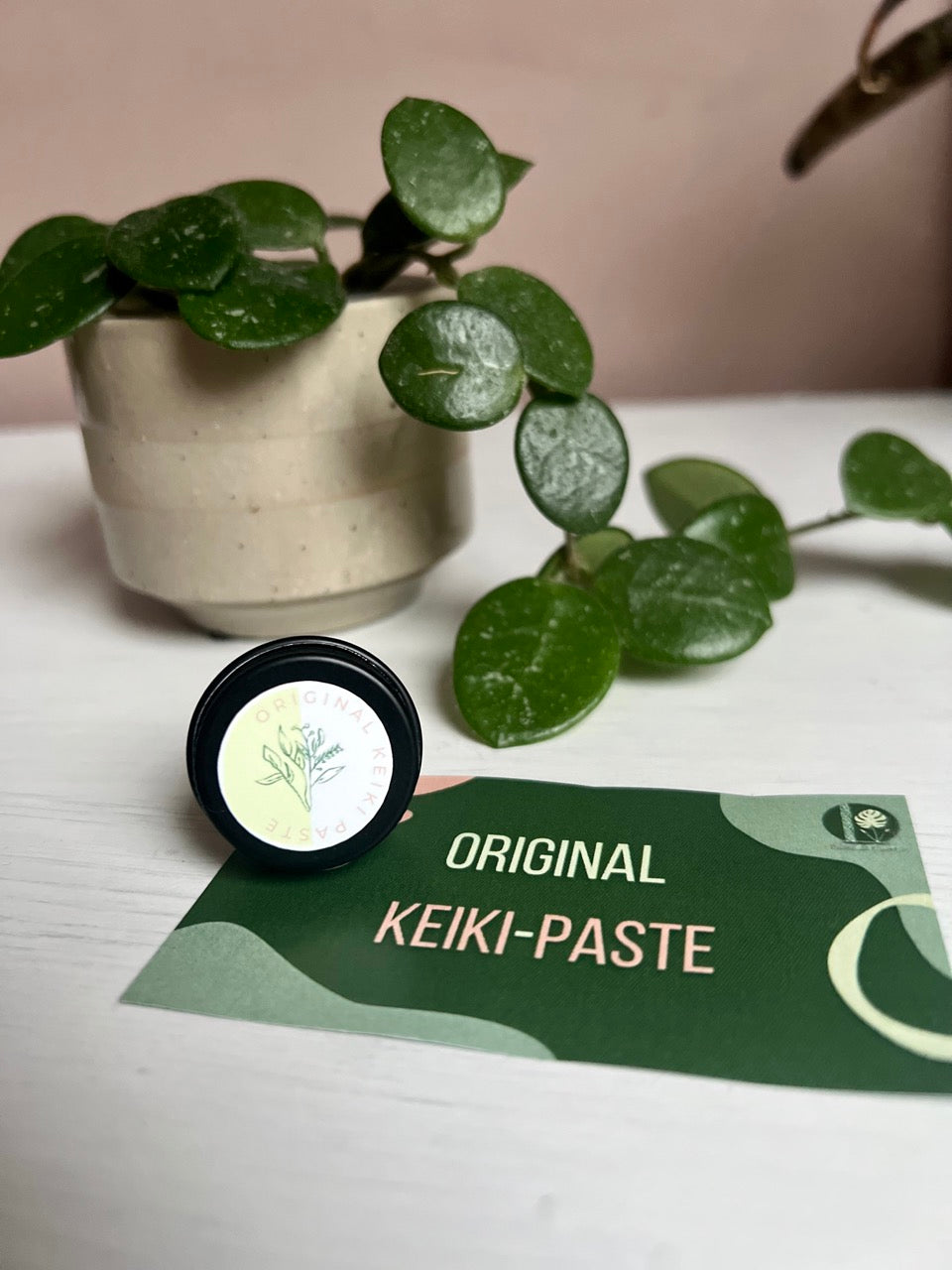 Keiki Paste - Poles and Plants